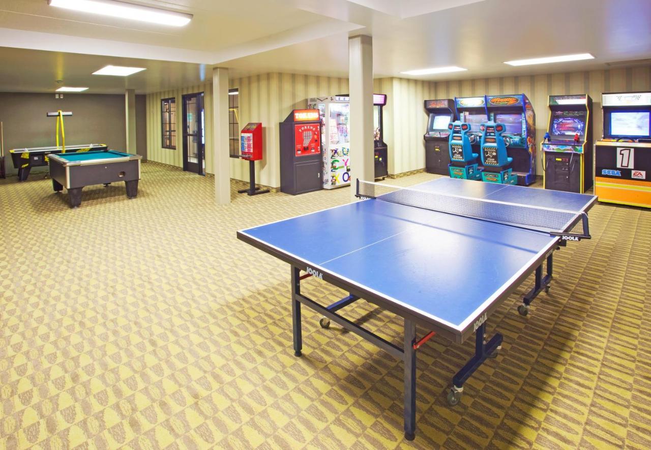 Holiday Inn Midland By Ihg Esterno foto